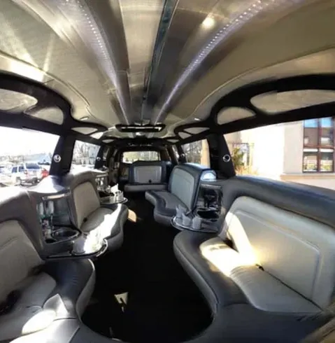Bratislava SUV-limousine