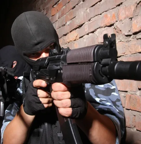 Budapest STAND DE TIR — FORFAIT AK-47 Budapest STAND DE TIR — FORFAIT AK-47
