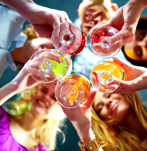 Budapest TOURNEE BARS PRIVEE Budapest TOURNEE BARS PRIVEE